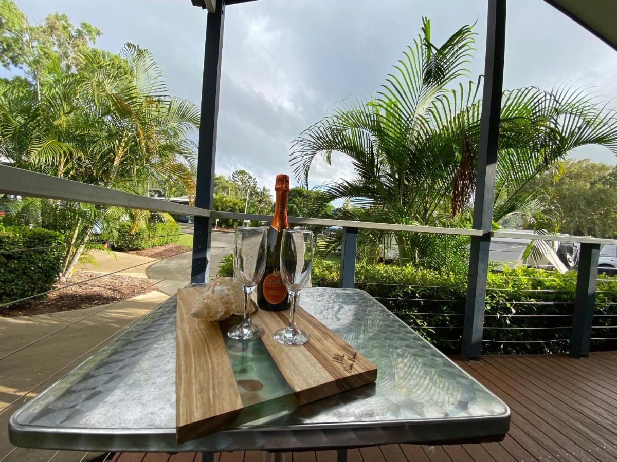 Big4 Mackay Blacks Beach Holiday Park Exteriör bild